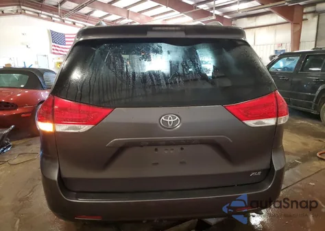 2012 Toyota Sienna Xle from USA, damaged, VIN 5TDYK3DCXCS209461